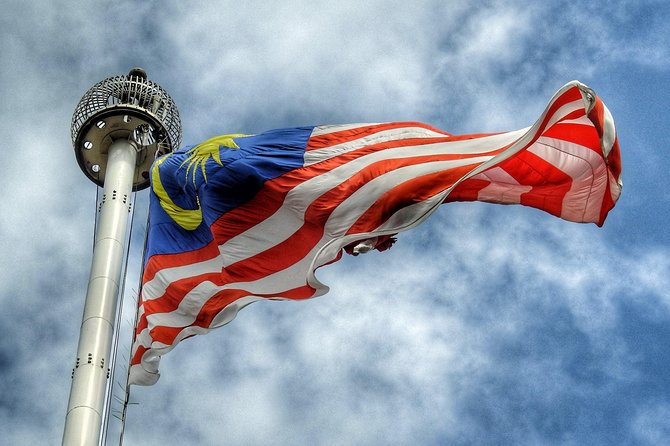 #17-19Hrs Kuala Lumpur MPV Day Tour from Singapore w' Tour Guide - Door-to-door Kuala Lumpur in a private MPV: what the day is really like