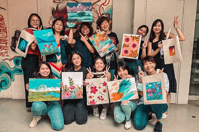 2 Hour Art Jamming Session in Singapore - Entering the Studio: The Coziest Part of the Whole Plan