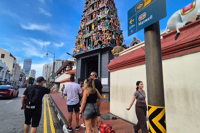 4-hour Chinatown, Little India, and Arab Street Walking Tour - Chinatown: shophouses, murals, and the immigrant stories behind the street