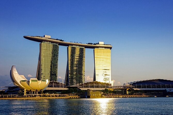 4 Hours - Singapore Tour in Private Car or Minibus with Driver - A 4-Hour Singapore Route That Fits Real Layovers