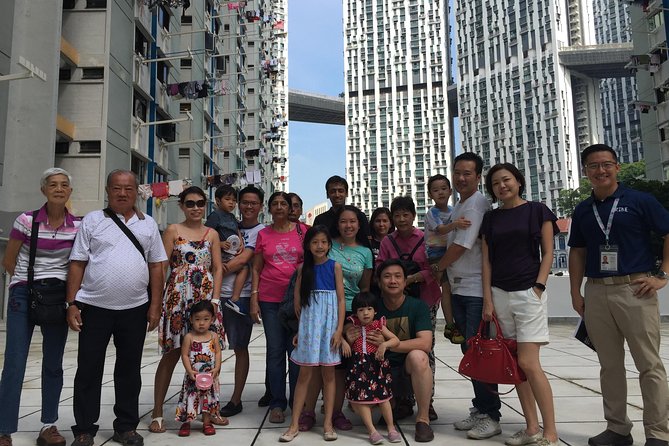 About Mr Lee - Stop-by-stop: from the Civilian War Memorial to Joo Chiat shophouses
