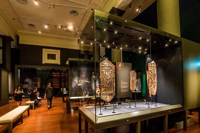 Asian Civilisations Museum Admission Ticket - The permanent hits: shipwreck storytelling and couturier dresses
