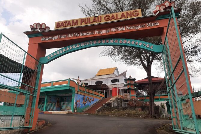 Batam Heritage Tour with Singapore Ferry Ticket, Lunch & Massage - Barelang Bridge Photo Moments: The Golden Gate Bridge of Batam
