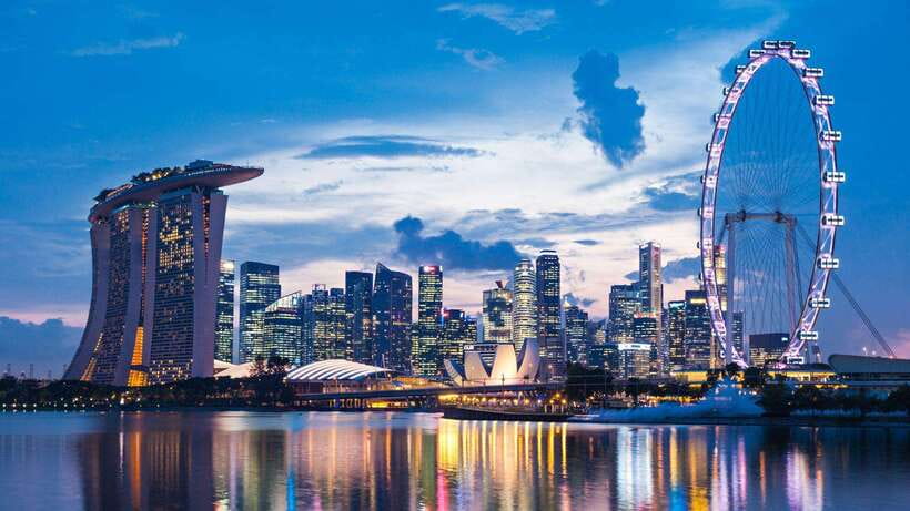 Best of Singapore: Private Walking Tour with a Local - Marina Bay Sands and the skyline views you’ll actually remember