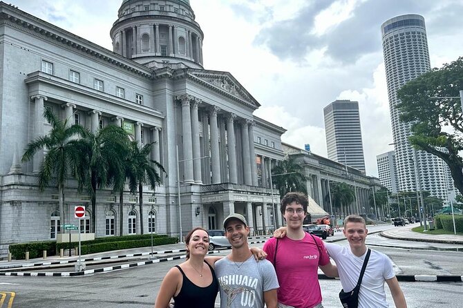 CityWalk With A Local - Singapore River: from early livelihoods to cleanup and transformation