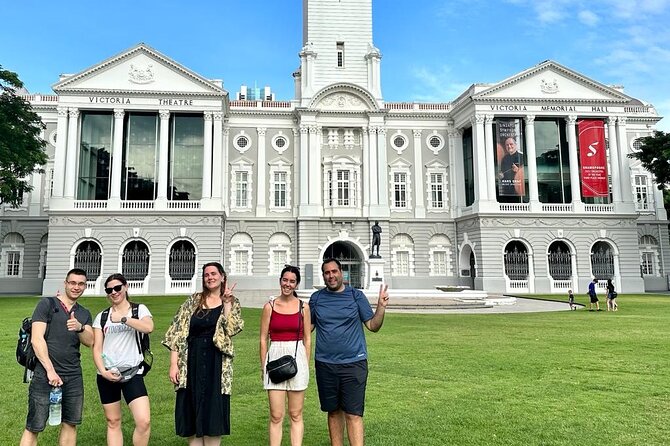 CityWalk With A Local - Marina Bay: land reclamation, growth phases, and the Merlion finale