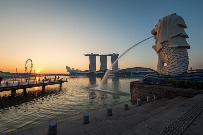 Exclusive Private Tour by a Singaporean Guide - Kampong Gelam: Sultan Mosque area and the “old Singapore meets culture” feel