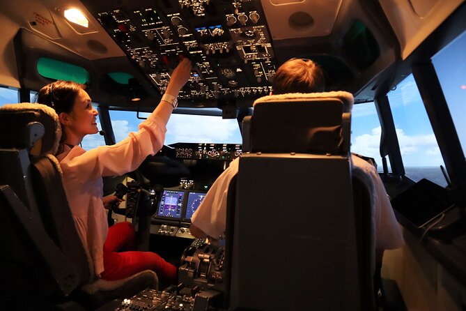 Flight Experience Singapore - The Boeing 737-Style Flight Deck Setup