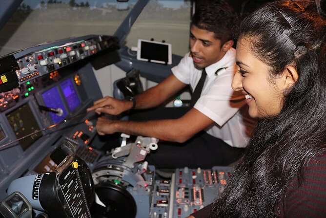 Flight Experience Singapore - Instructor Support: How Much Help Will You Want?