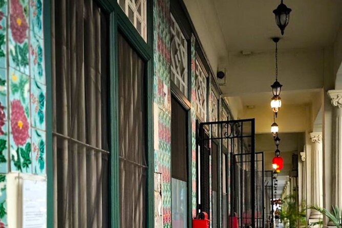 Guided Walking Tour to the Historical Attractions in Farrer Park - Balestier and Kaliamman: how street names and gods show up in everyday life