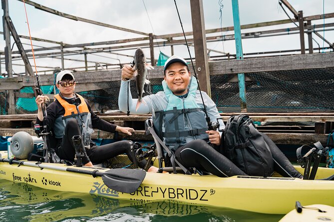 Kayak Fishing Tour in Singapore, Pasir Ris and Pulau Ubin Kelongs - What the guide does while you fish (and why it helps)