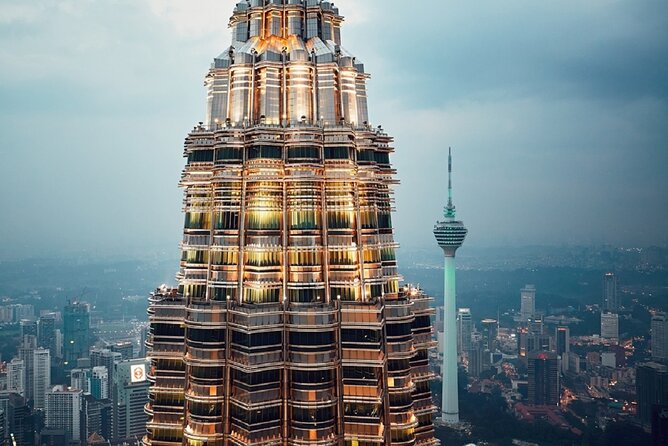 Kuala Lumpur and Malacca: Private Historical Tour from Singapore - Dataran Merdeka, Sultan Abdul Samad vibes, and quick landmark time