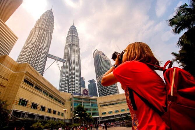 Kuala Lumpur and Malacca: Private Historical Tour from Singapore - Batu Caves: a limestone climb with real payoff
