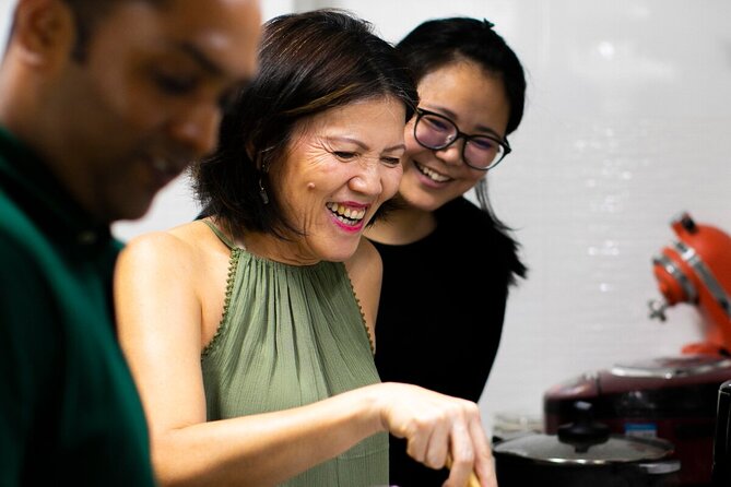 Learn to cook authentic Peranakan food with local market tour - Key Peranakan Market-to-Kitchen Highlights