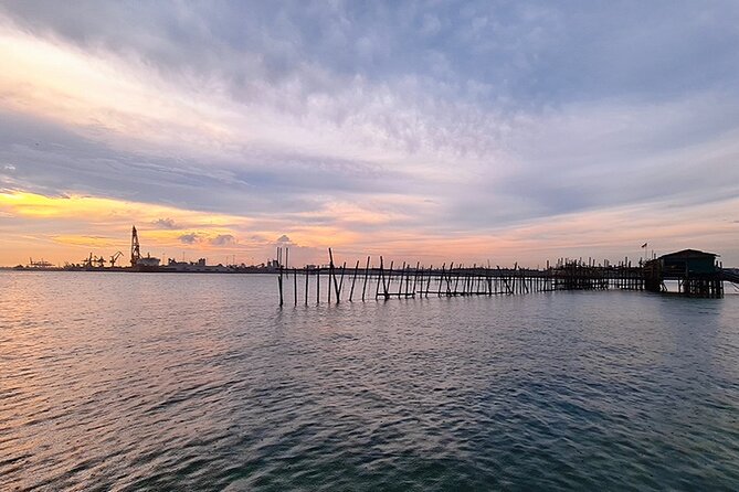 Let's Go Kelong Boat Tour at Pulau Ubin - Why Captain Robin’s stories make the boat ride click