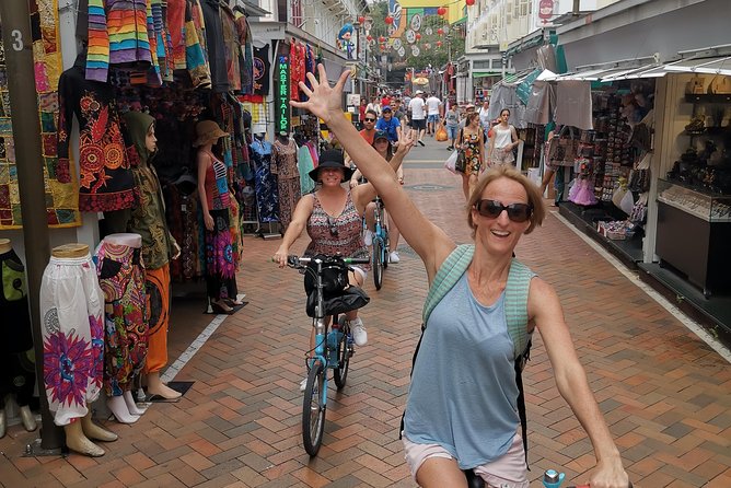 Lion City Bike Tour of Singapore - Colonial and Civic District sights, Merlion Park, and the hawker break at Lau Pa Sat