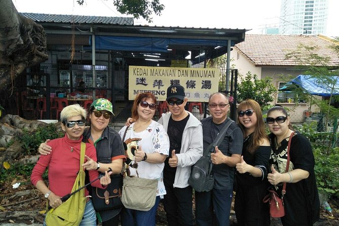 Malacca Historical Private Full Day Tour from Singapore - Sam Po Kong Temple to Dutch Square: Temples, Wells, and Portuguese Echoes