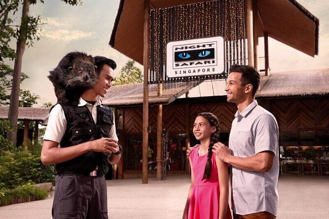 Night Safari with Buffet Dinner with hotel pick-up - Key things you’ll notice right away