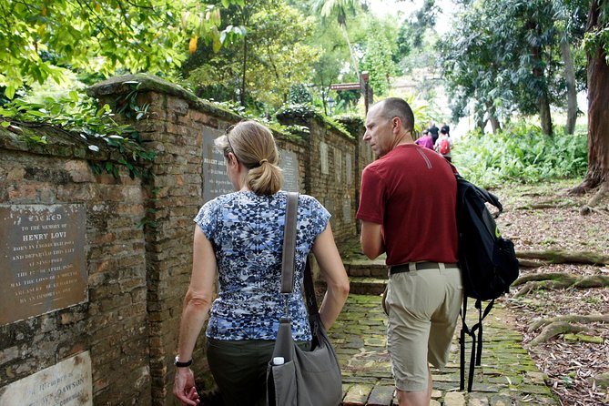 Of Graves, Guns & Battles™: A Tour of Fort Canning Hill - Is the Battlebox part of this tour or something to add later?