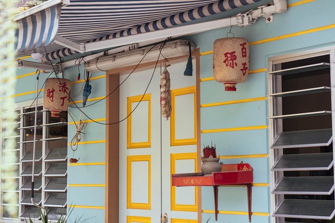 Off the Beaten Track in Singapore: Private City Tour - The Flexible Route: HDB Life and “Jungle” Breaks