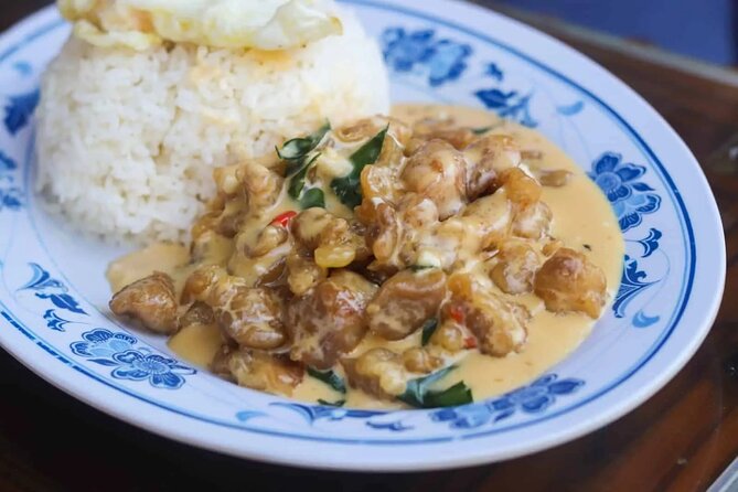 Off the Menu: Singapore Authentic Food Tour with Local Student - The starting point at Nicoll Highway and how the route works