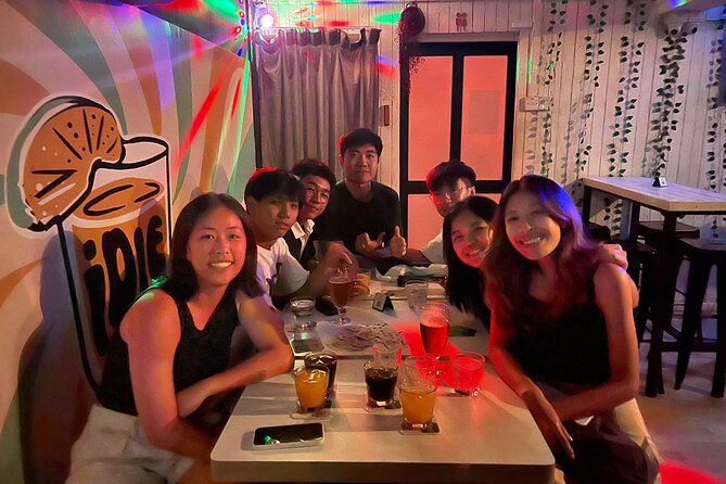 Party Singapore Bespoke Pub Crawl - Two anchor stops from 7:00 PM to late: the itinerary rhythm