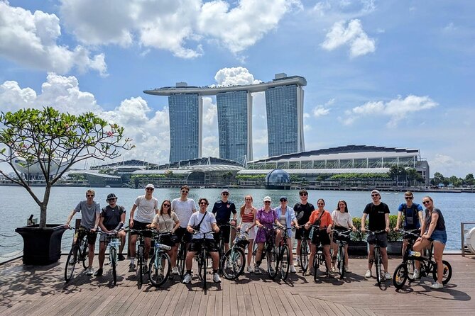 Past And Present Singapore Bike Tour - Entering the Story: What This Singapore Bike Tour Actually Feels Like