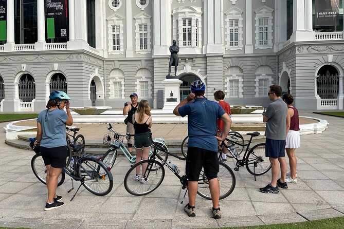 Past And Present Singapore Bike Tour - National Gallery and the Supreme Court / City Hall Buildings