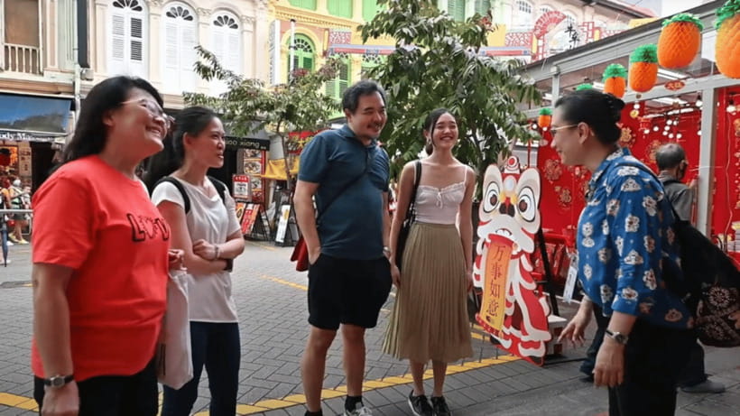 Personalised 3in1 Food Tour: 3 Cultural Trails of Singapore - Tekka Centre and the Market-Realities of Ordering Hawker Food