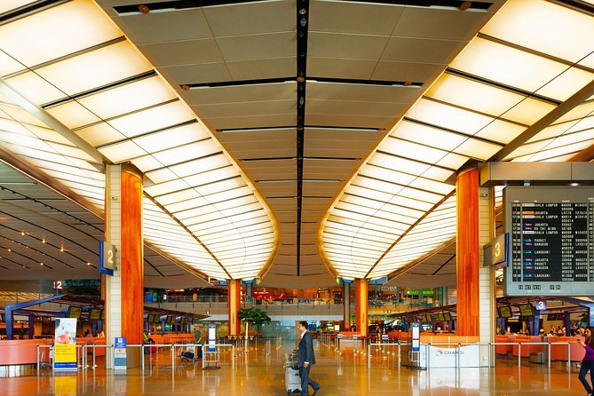 Private Customised Singapore Airport Layover Tour By Car - Meet at Changi arrivals and get moving fast