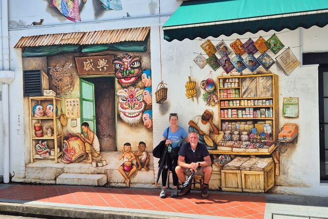Private Customized Walking Tour with English Tour Guide - Haji Lane: street art and eclectic shopping in a short 15-minute hit