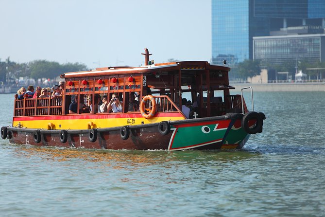 Private History & Culture tour (Walking tour) - Starting at City Hall: the fastest way to get oriented in Singapore