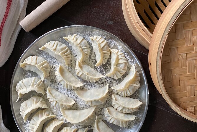 Private Local Cuisine Cooking Class In Singapore - Chefs Who Actually Coach: Payal and Elsie as Examples