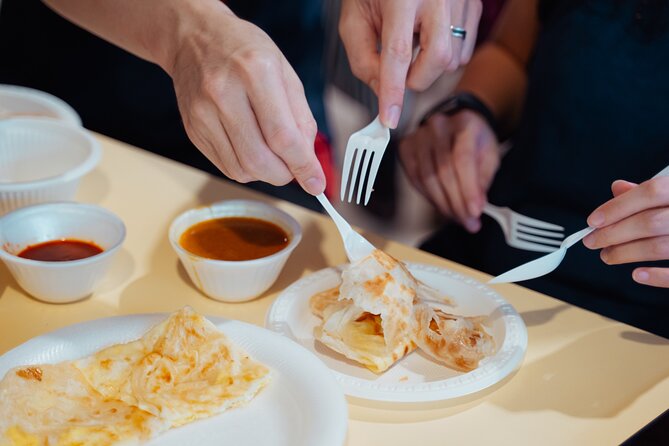 Private Singapore Food Tour in Chinatown and Little India - Three hours of hawker food and sacred streets