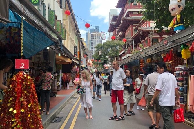 Private Singapore Tour with a Local, Highlights & Hidden Gems 100% Personalised - Walking logistics, MRT use, and staying sane in the heat