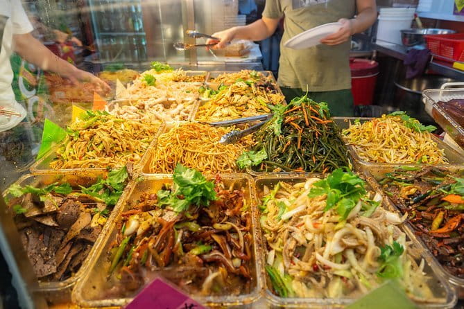 Signature Urban Night Tour: Sunset Street Food in Singapore - Stop 1: Fuk Tai Chi Museum street-museum context (35 minutes, free entry)