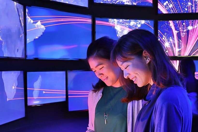 Singapore Airport: Changi Experience Studio Entry Ticket - Getting There and Timing: Level 4 Access and the 90-Minute Plan