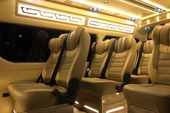 Singapore Arrival Ground Transfer in Limo-Bus - Price and Value: Why $31 Can Be a Smart Arrival Move