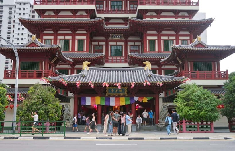Singapore: Chinatown Food Tour with 6 Tastings - Your 3-Hour Route: Nanyang Old Coffee to Outram Park MRT