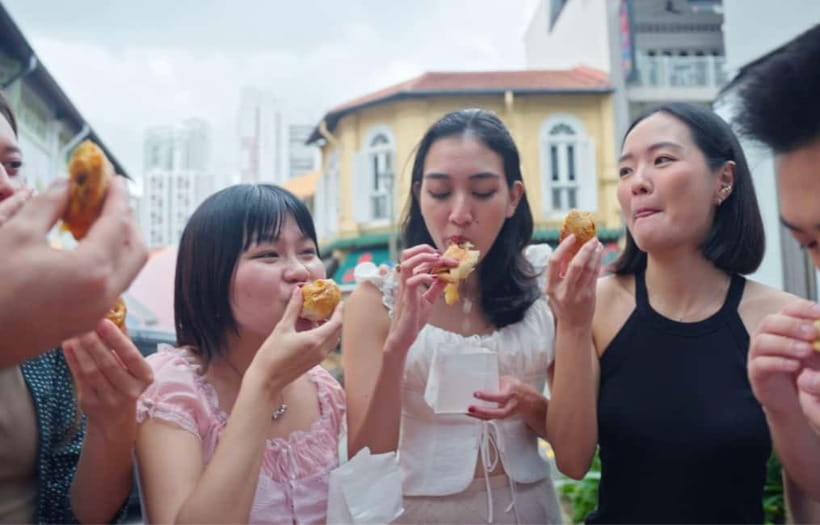 Singapore: Chinatown Food Tour with 6 Tastings - Value for $55: Six Bites Plus Culture Clues