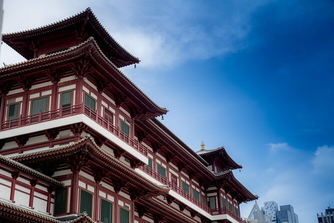 Singapore: Chinatown Hawker Market Food Tour with 7 Food Tastings - Chia Ann Siang Hill and the One-Way Road Story: City Details With Meaning