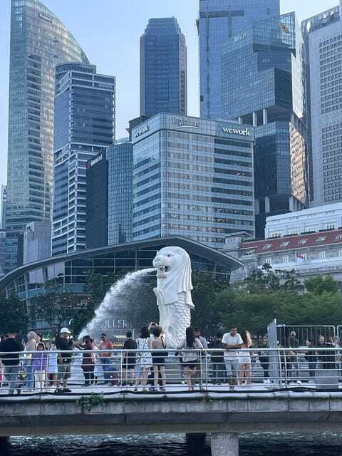Singapore: City Tour & Jurassic World at Gardens by the Bay - FAQ
