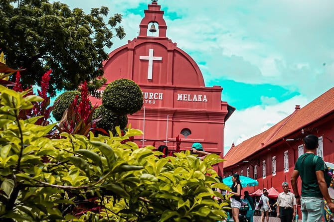 Singapore Cycling Tour - Rail Corridor, Civic District, & Food! - SkyOasis @ Dawson: public housing context plus local food that keeps you fueled