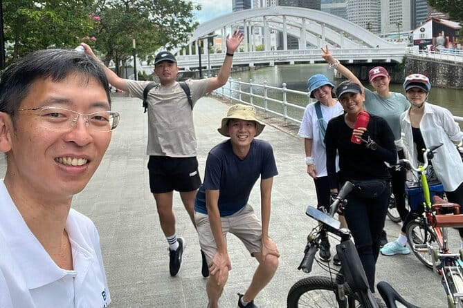 Singapore Cycling Tour - Rail Corridor, Civic District, & Food! - The Brompton-to-Transit setup: easier than you expect