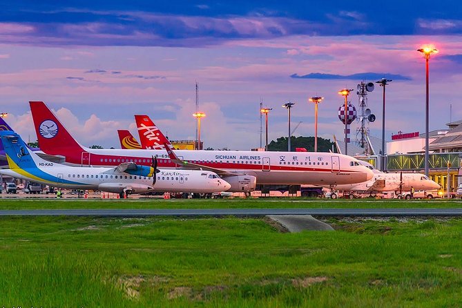 Singapore Departure Transfer (Hotel to Airport) - Meeting Your Chauffeur at Singapore Marriott Tang Plaza Hotel