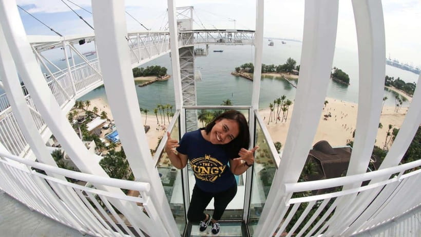 Singapore: Explorer Pass Save up to 50% on 2-7 Attractions - Marina Bay Sands SkyPark and ArtScience Museum Future World