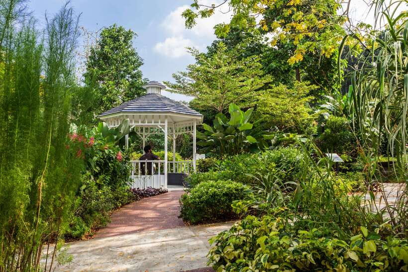 Singapore: Faber Peak Guided Walking Tour with Breakfast - Key points to know before you go