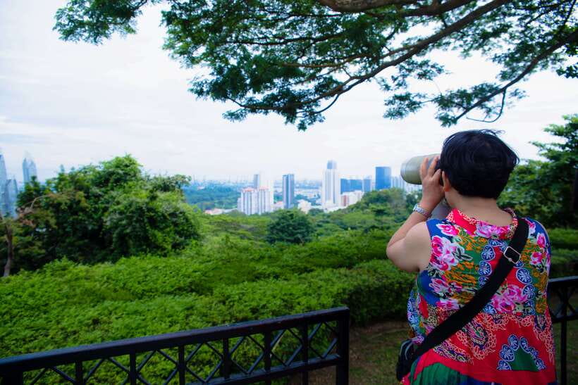 Singapore: Faber Peak Guided Walking Tour with Breakfast - Should you book this Mount Faber guided walking tour?