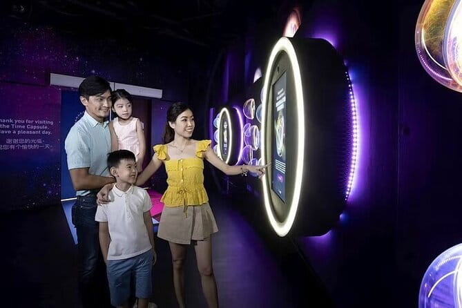 Singapore Flyer Tickets with Time Capsule - Why Singapore Flyer + Time Capsule is a smart combo