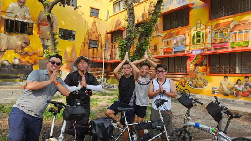 Singapore: Food and Bike Tour - Downtown - Why a Downtown food-and-bike tour feels more efficient than a hawker-only day